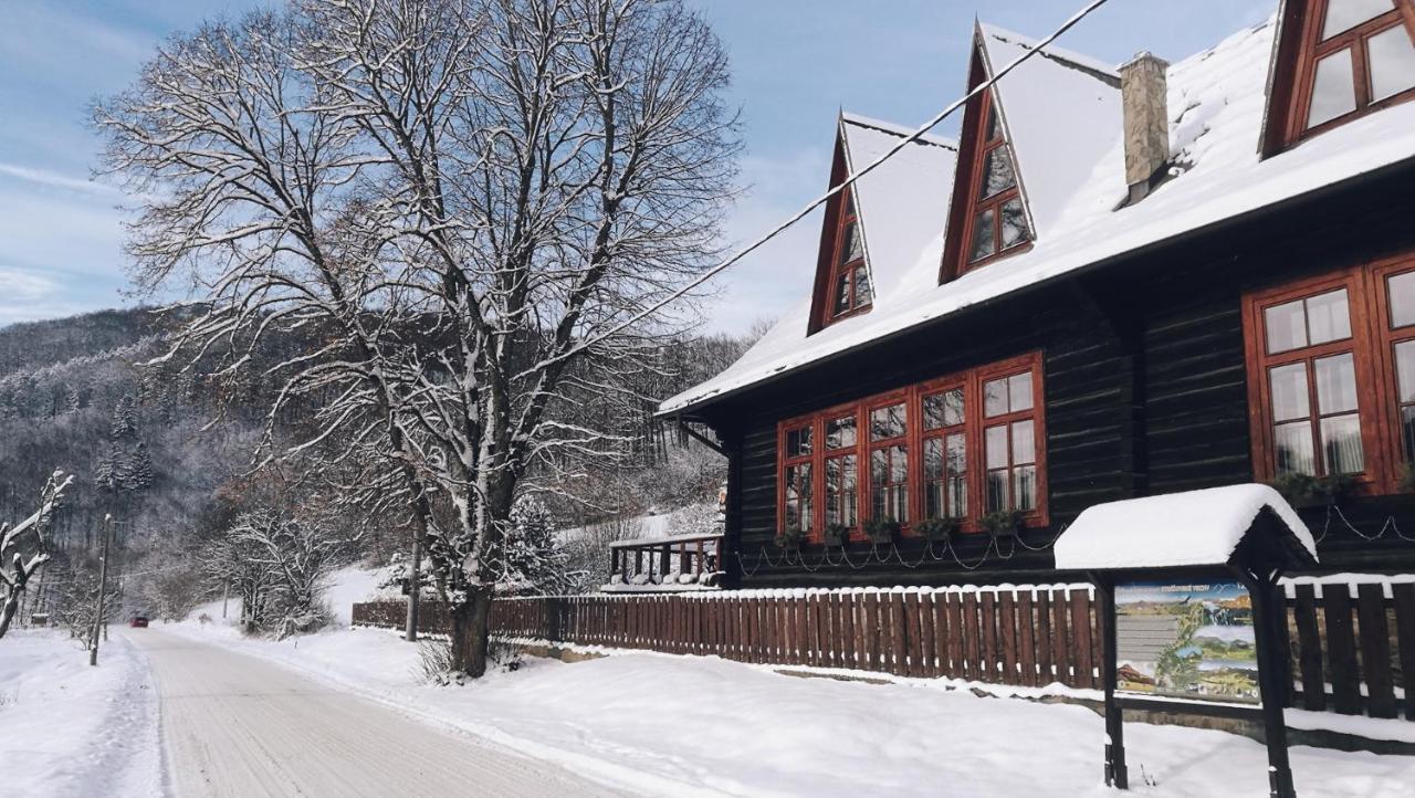 Penzion Manin Považská Bystrica Dış mekan fotoğraf